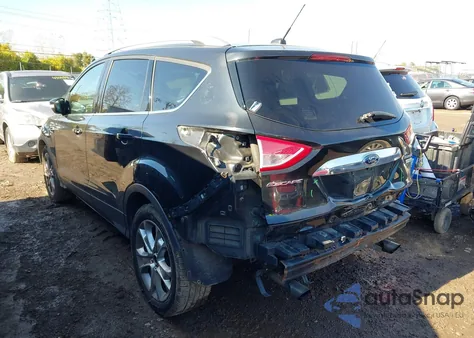 2015 Ford Escape Titanium из США, поврежденный, VIN 1FMCU0J97FUC07836